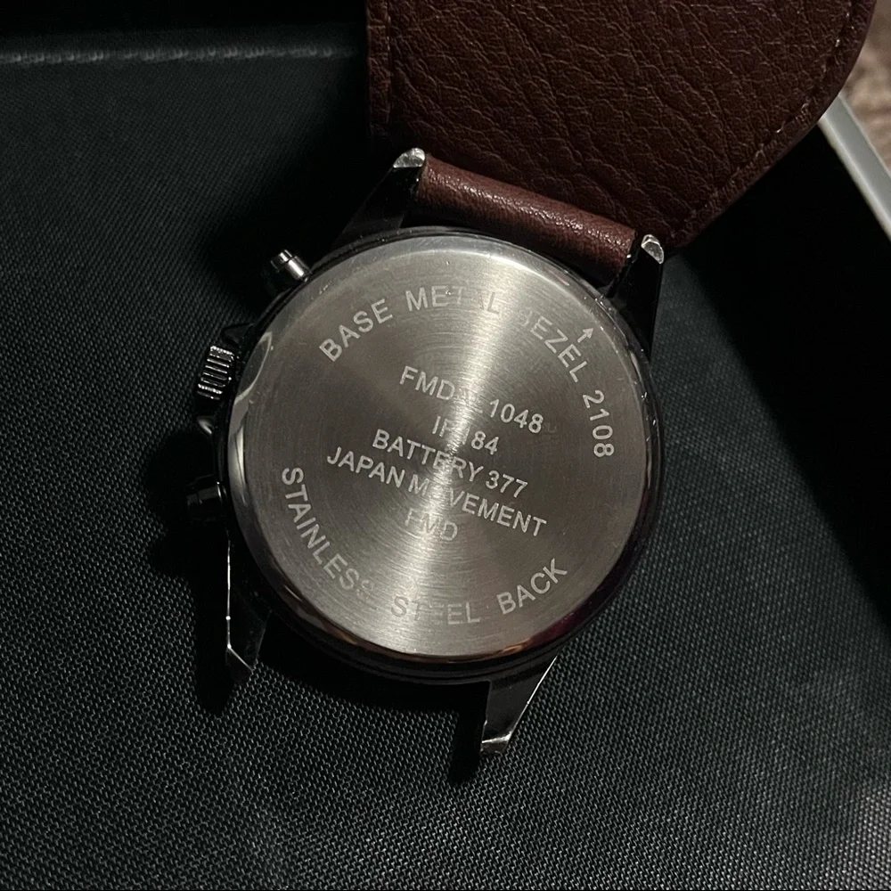 Mens Wristwatch - Picture 2 of 15